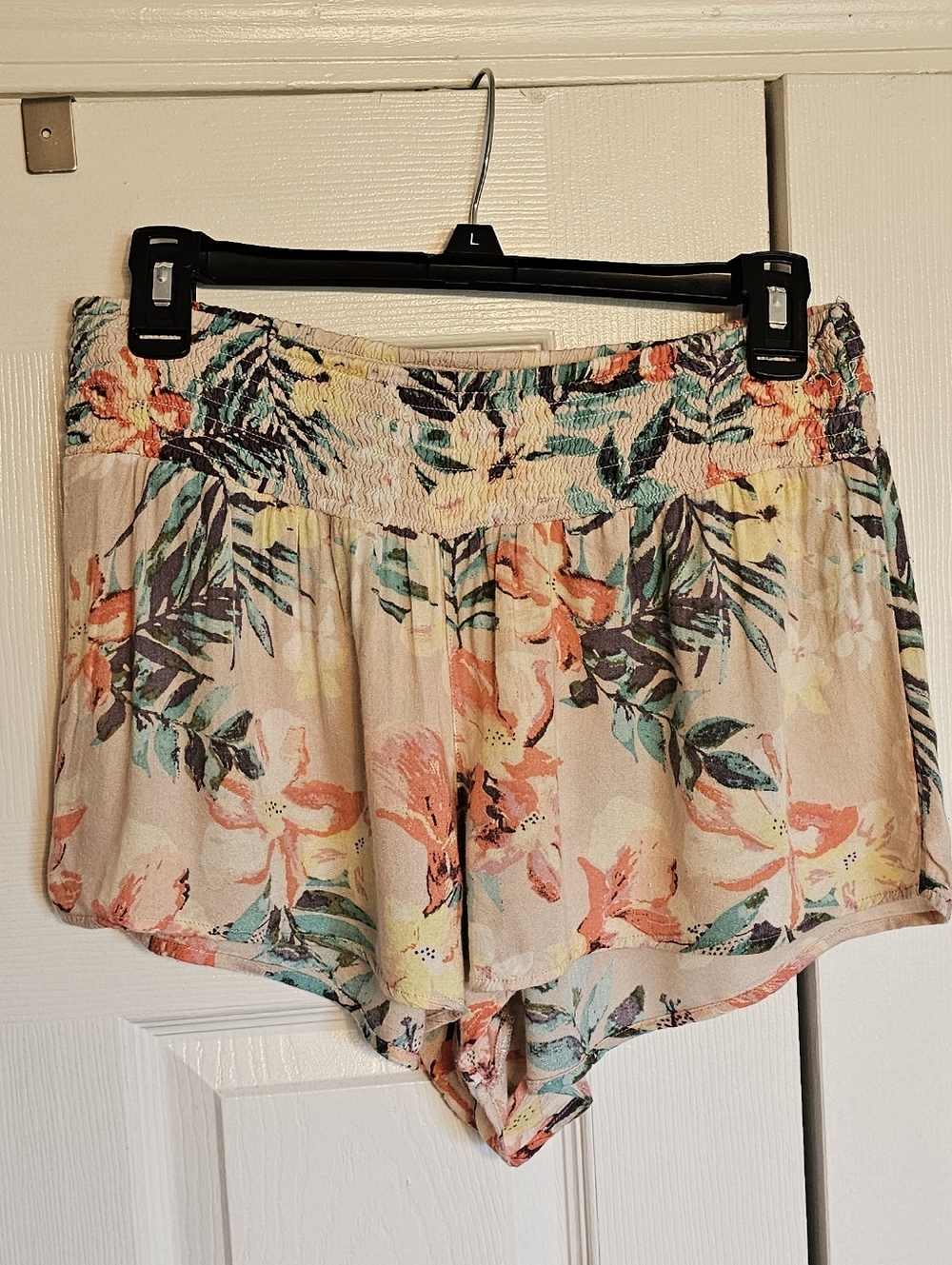 Billabong Tropical Shorts Size Large